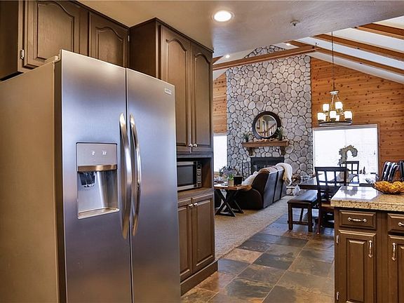 4th image of 28674 Zion Dr