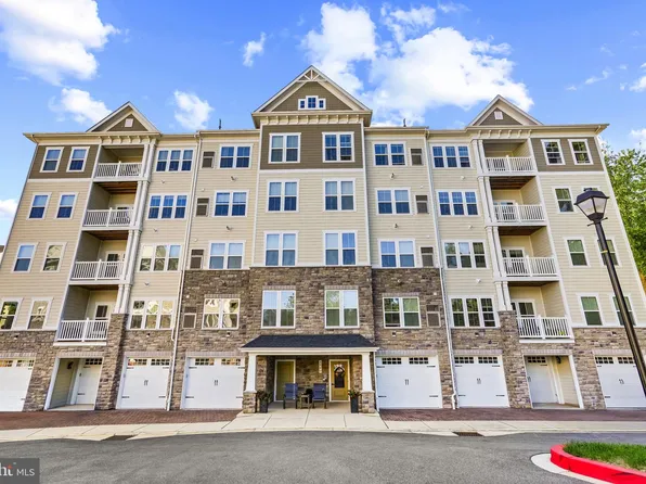 8960 Carls Ct #A, Ellicott City, MD 21043