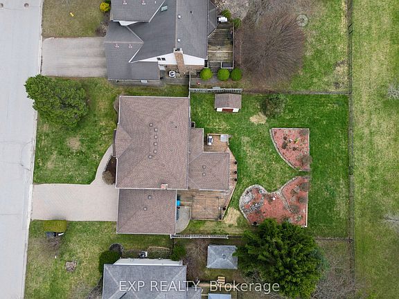 3rd image of 3937 Malpass Rd