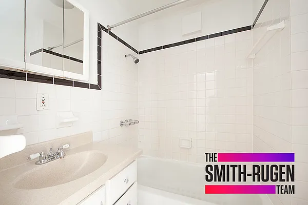 Rented by R New York | media 29