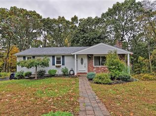 63 High Ridge Dr, Cumberland, RI 02864
