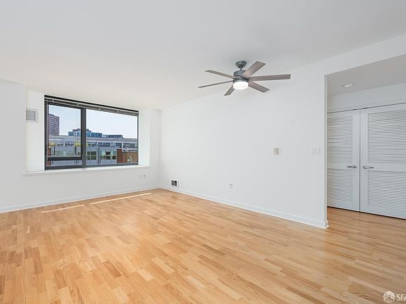 2nd image of 250 King St Unit 556