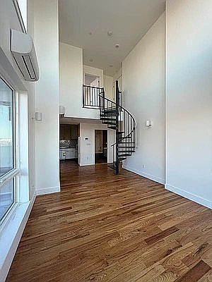 5th image of 363 Winthrop St #5C