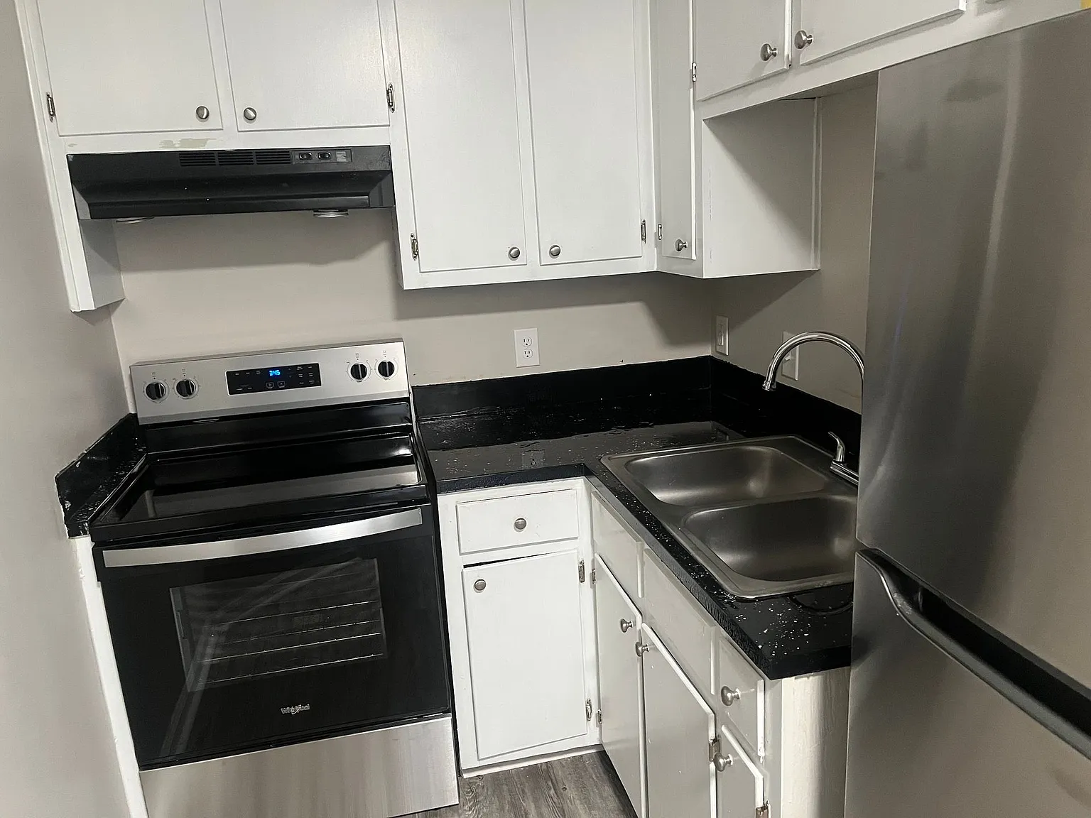 Arlington Pointe — Photo 2