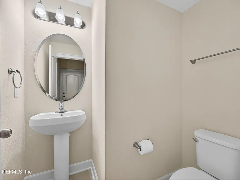 32 Talori Ave — Photo 7