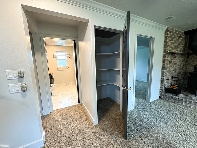 1127 S 1560 E — Photo 11