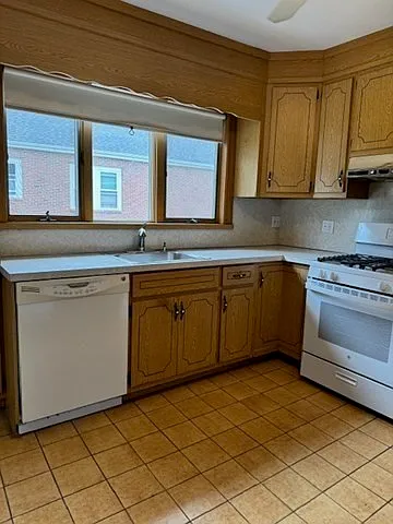 25 Larose Pl #2 Photo 1