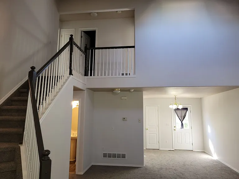 5561 Prairie Schooner Dr — Photo 3