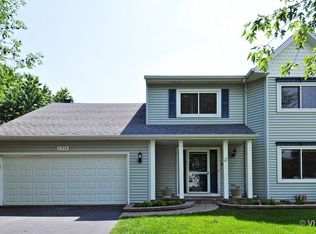 2718 Gateshead Dr, Naperville, IL