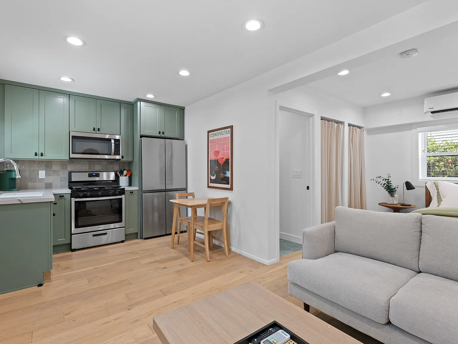 Studio, 500 sqft, $2,700 — Photo 1