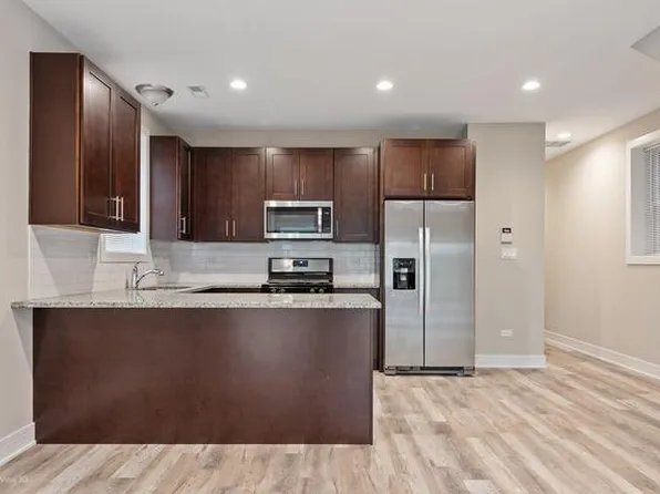 6530 S Maryland Ave #2, Chicago, IL 60637