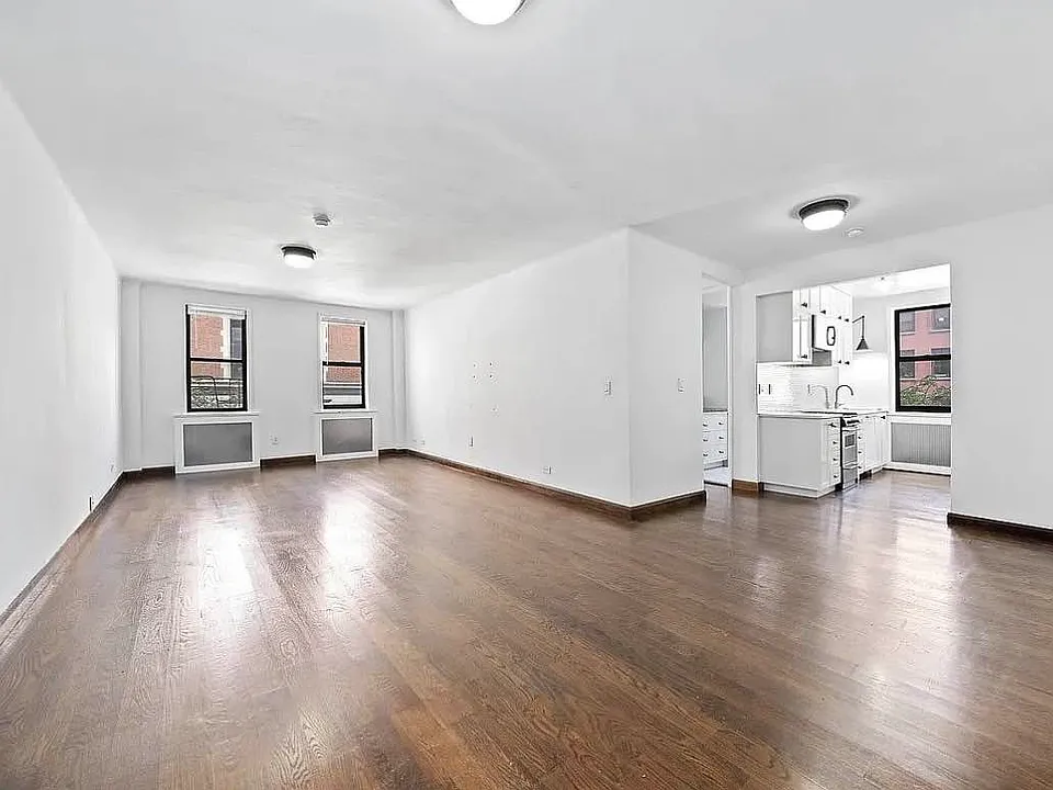 885 10th Ave #6C
