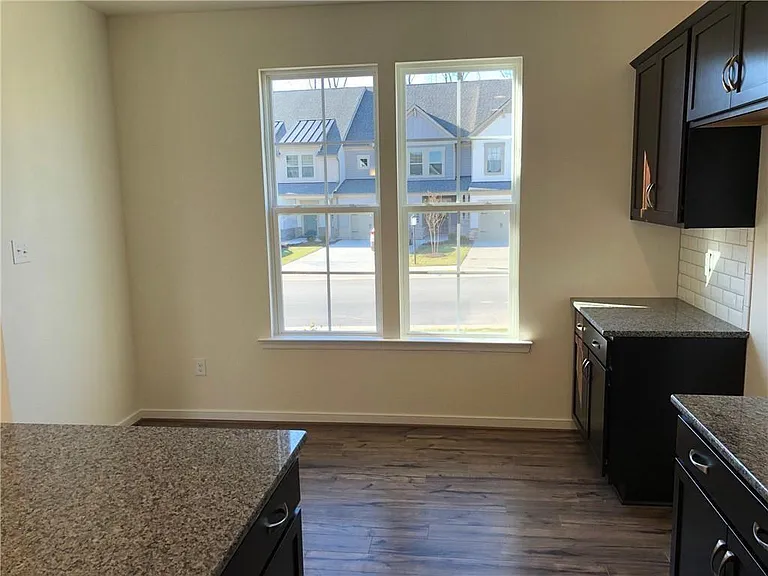 4009 Tin Roof Way #1 — Photo 15