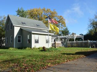 118 3rd St N, Grove City, MN 56243