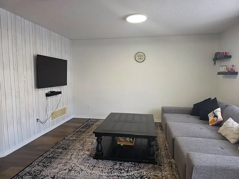 50 Hollingsworth Cir — Photo 8