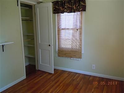 4th image of 103 Highland Ave