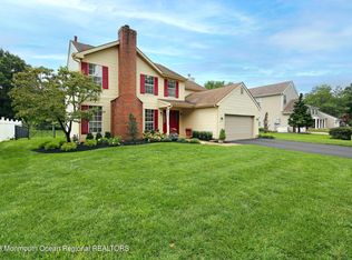 40 Branson Dr, Lincroft, NJ