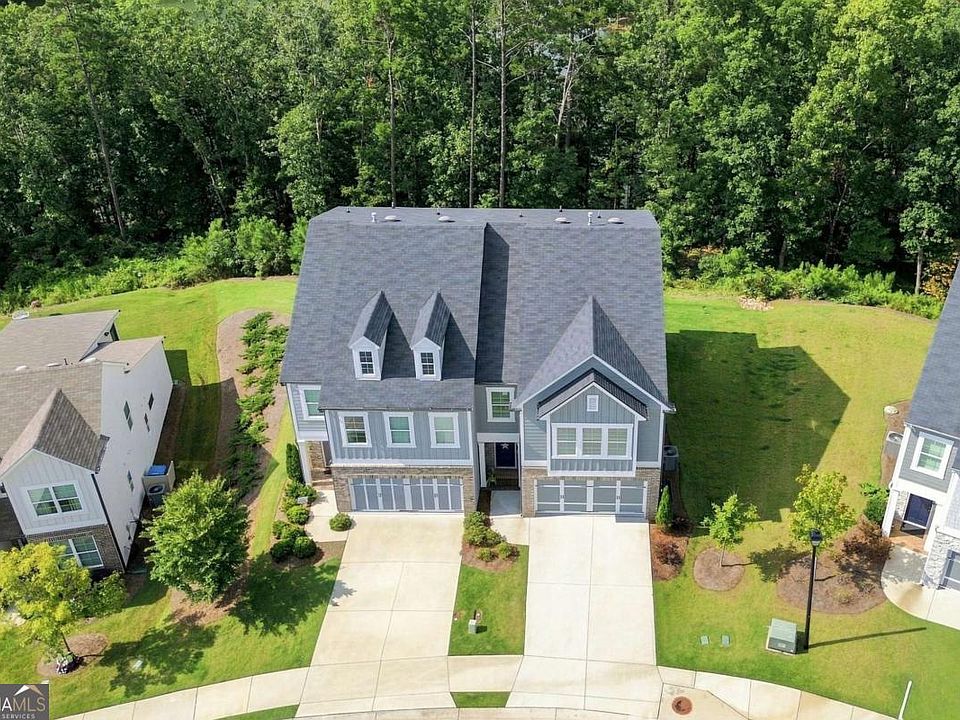 1st image of 229 Lakeside Pl