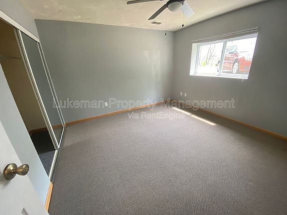 4th image of 1324-1326 Knollwood Ave
