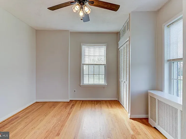 106 Middleboro Rd — Photo 8