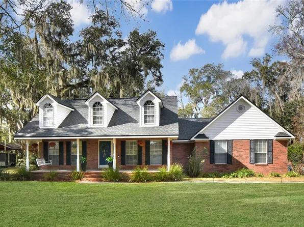 102 Hazel Ln, Brunswick, GA 31523