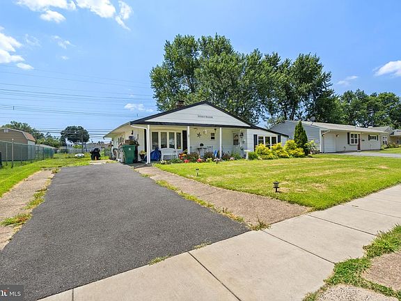 3rd image of 32 Gun Rd