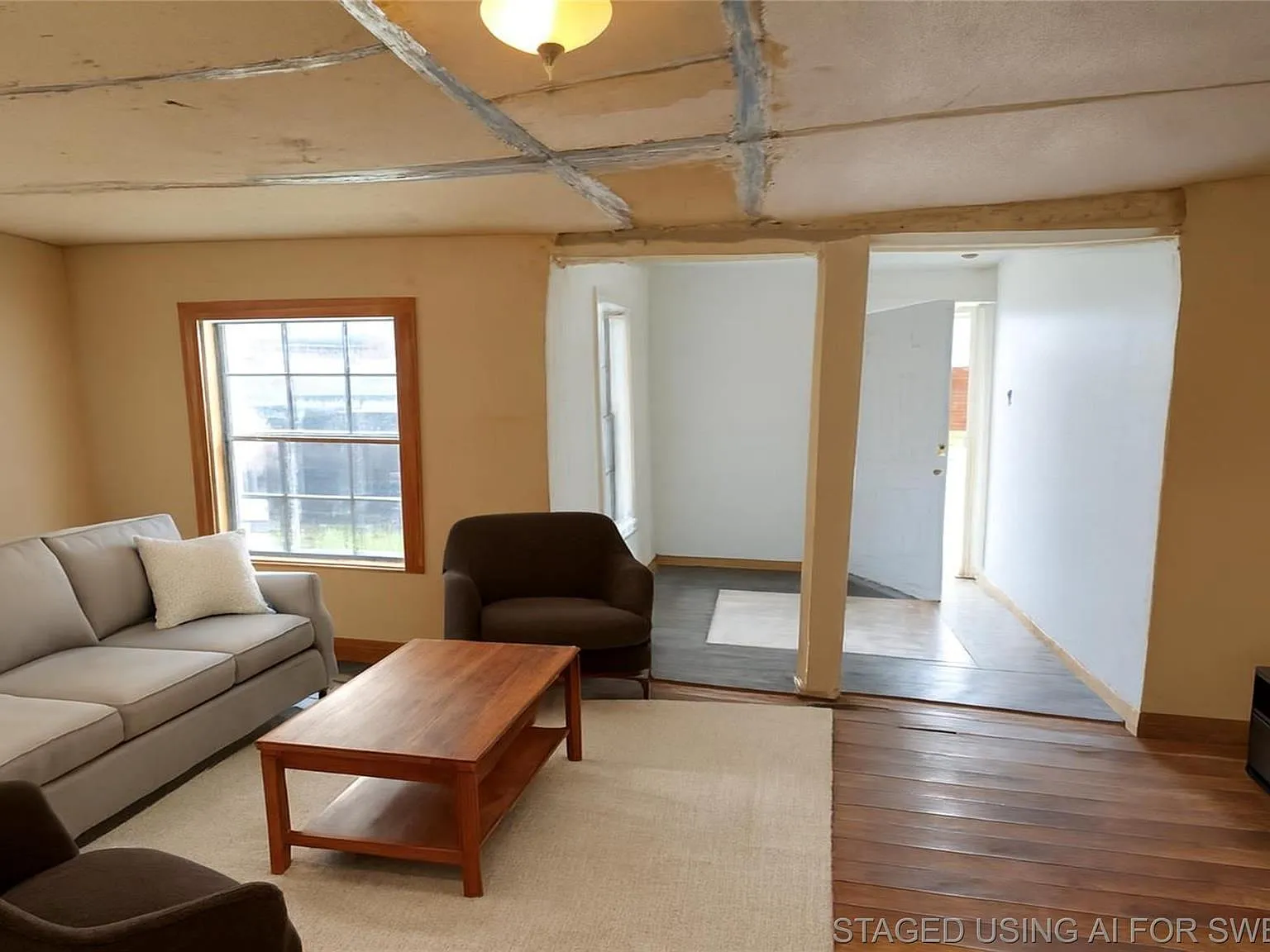 6 bed, 5.0 bath, 2403 sqft, $1,699 — Photo 3