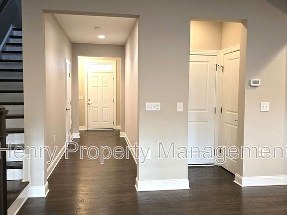 2nd image of 112 Concordia Woods Dr