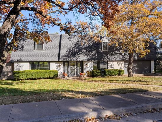 809 Timber Ridge Rd, Edmond, OK 73034