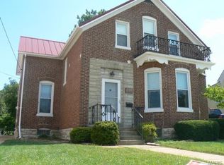 718 W 5th St, Washington, MO 63090