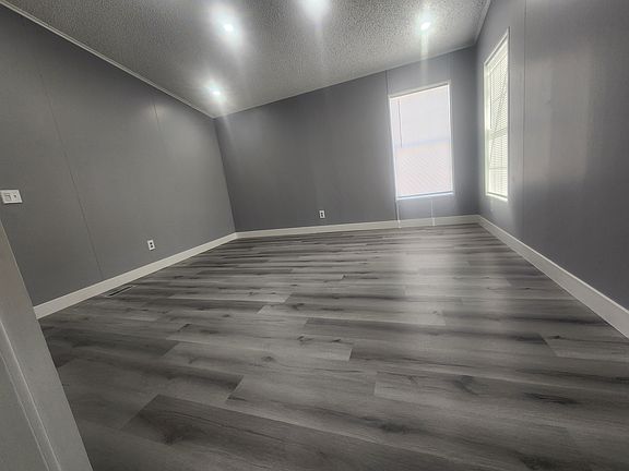 2nd image of 188 Mojave Ln