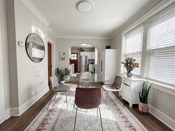 2nd image of 2014 W Charleston St #1