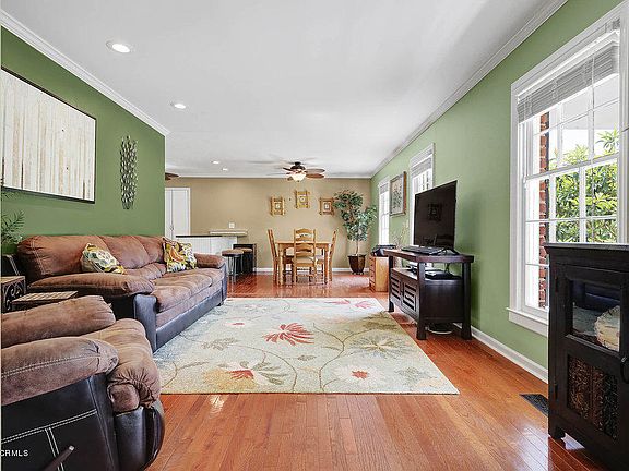 5th image of 736 Brunswick Place SE
