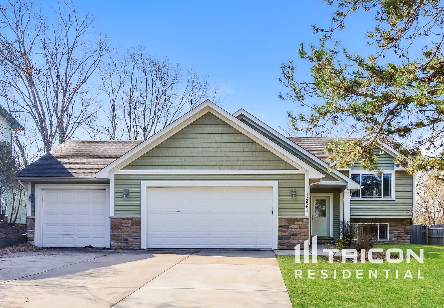 13441 94th Ave N, Maple Grove, MN 55369 | Zillow
