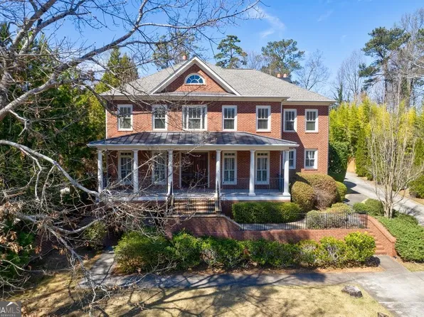 1364 Manget Way, Dunwoody, GA 30338