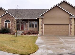 1352 N Lake Edge Cir, Goddard, KS 67052