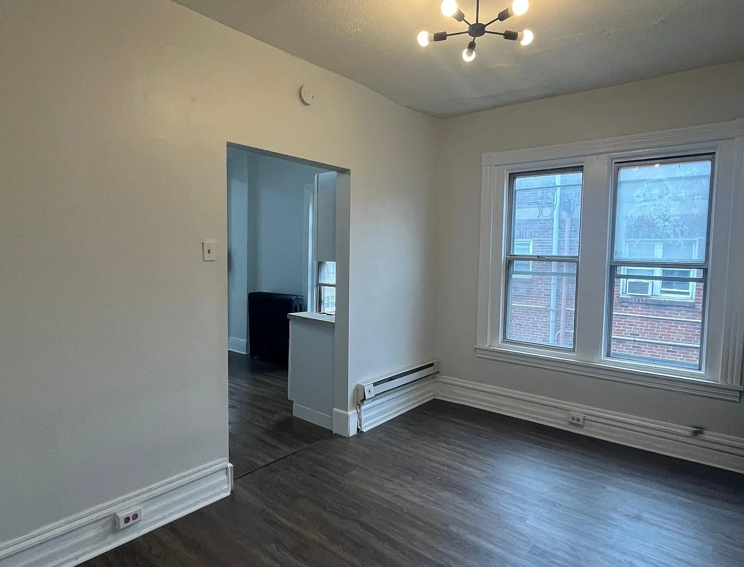2 bed, $1,075 — Photo 1
