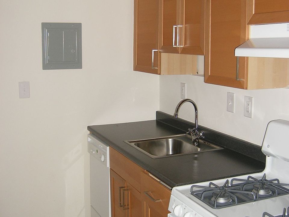 1st image of 7300 18th Ave