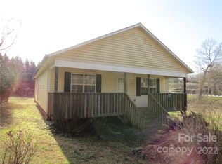 8542 Hollywood Dr, Connelly Springs, NC 28612