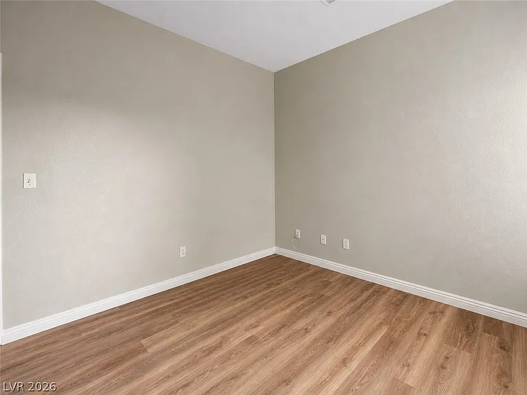 2294 Tedesca Dr — Photo 37