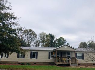 542 Bethany Ford Rd, North Wilkesboro, NC 28659