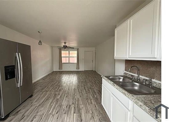 3rd image of 5645 7th Ave