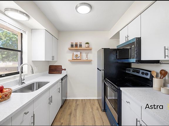 3rd image of 200 Westwood Ter N #160