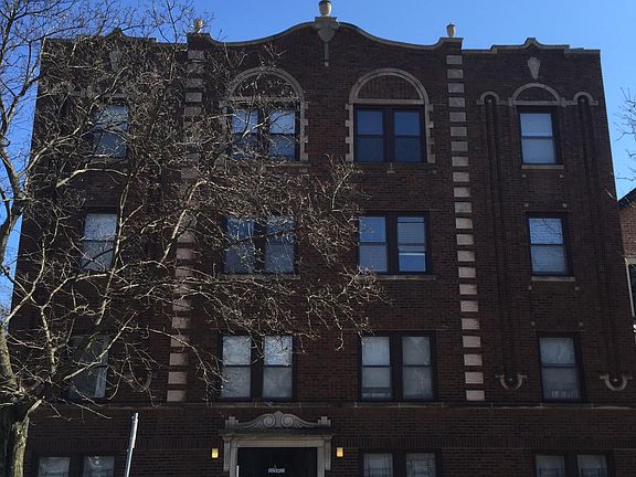 2nd image of 3326 N Lakewood Ave #P20dk224y