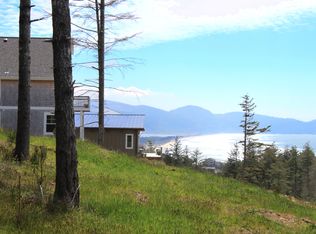 985 Castle Pl W, Oceanside, OR 97134