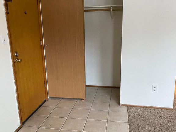 2nd image of 1002-18 1/2 St S Unit 4
