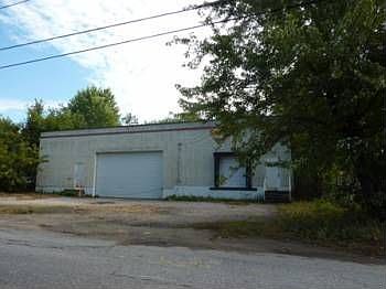 1st image of 60 Evergreen Ave