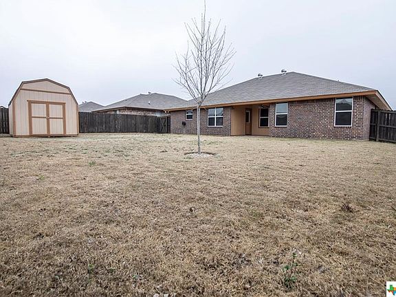 2nd image of 108 W Little Dipper Dr