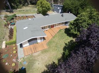 1600 Sunshine Valley Rd, Moss Beach, CA 94038