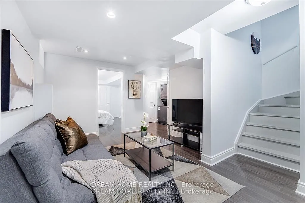 1 bed, $1,500 — Photo 4